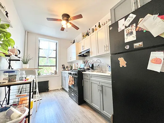 Rented by Keller Williams NYC | media 16