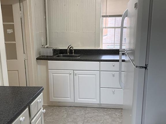 4th image of 513 E Custis Ave APT 3
