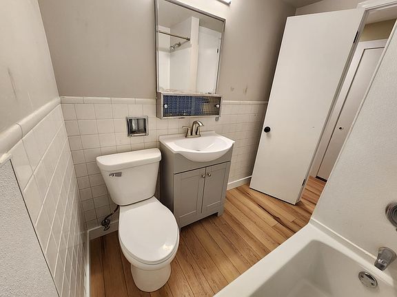 5th image of 5609 Seward St APT B