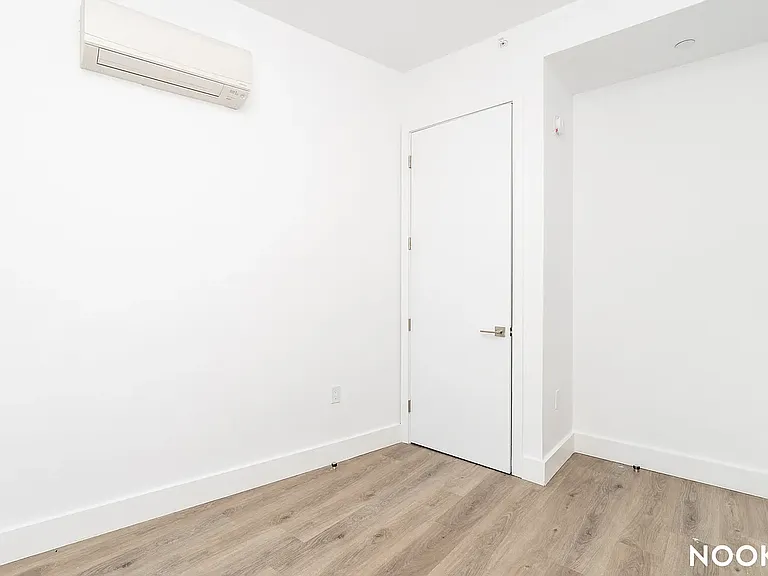 322 Grand Concourse #1012 — Photo 14