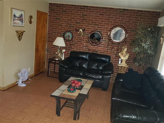 3rd image of 9111 Midland Blvd