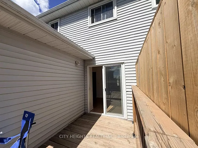 1460 O'Hara Ct — Photo 6
