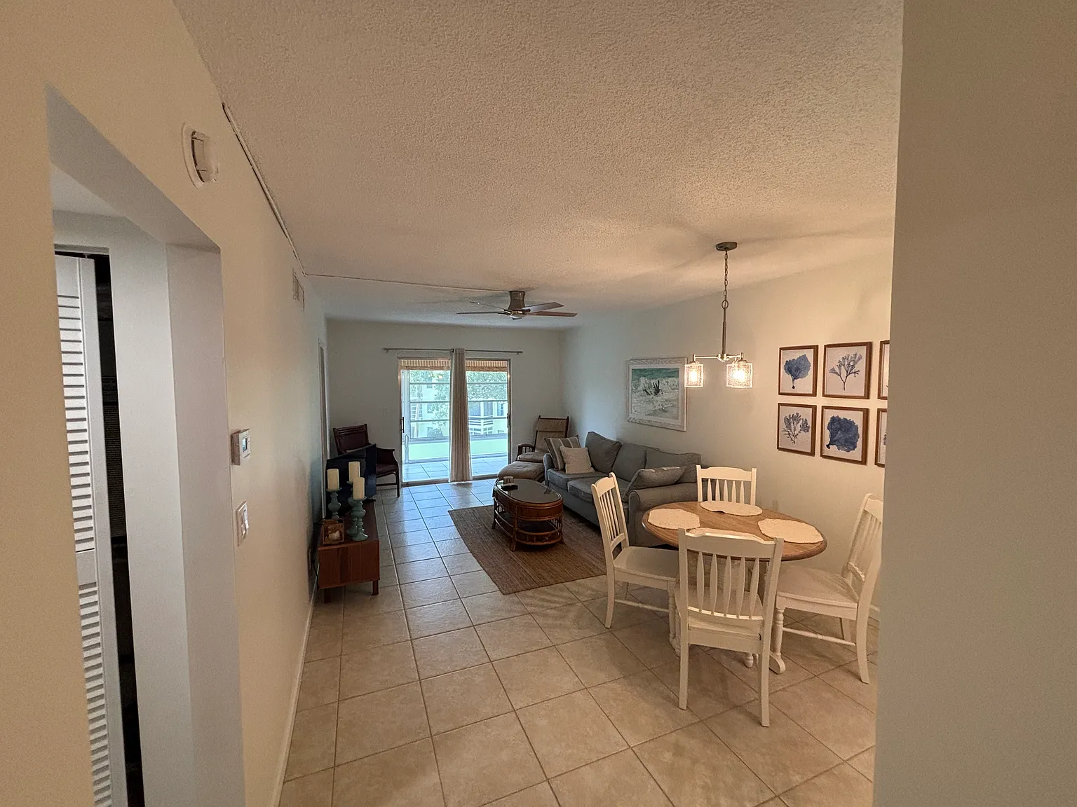 2 bed, 928 sqft, $1,500 — Photo 4