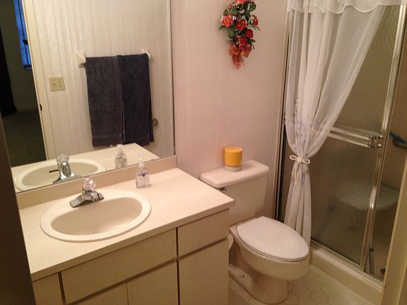 4th image of 1511 Oakview Cir SE