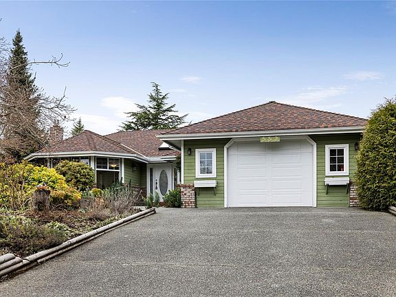 2nd image of 559 Hollywood Rd