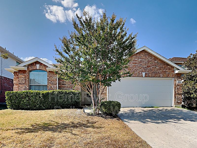 1st image of 2024 Helmoken Falls Dr