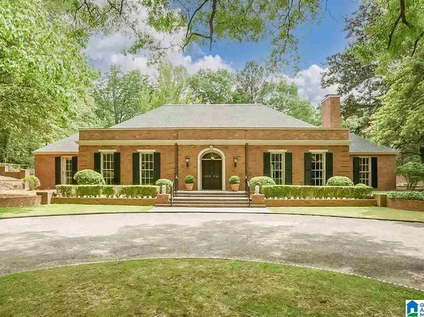 3316 Dell Rd, Mountain Brook, AL 35223