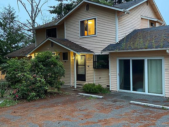 2nd image of 2429 194th Pl SW