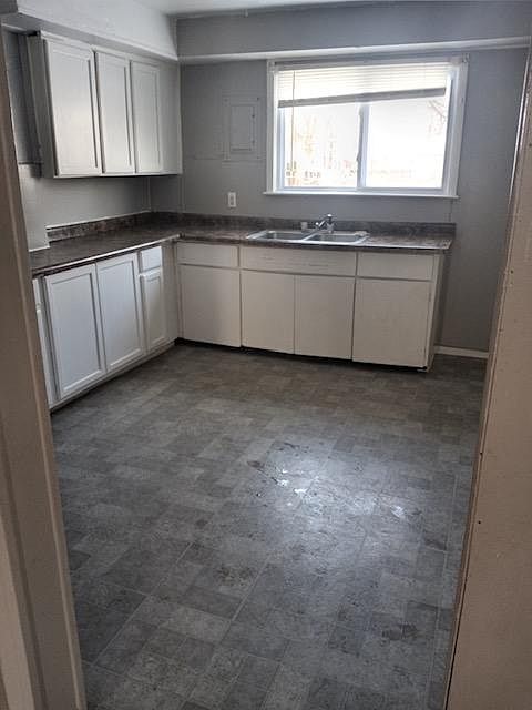 1st image of 32249 Hillsdale Ct