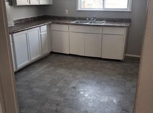 32249 Hillsdale Ct, Westland, MI 48186