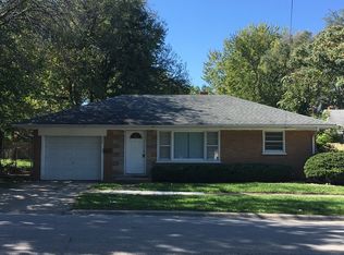 464 Trask St, Aurora, IL 60505