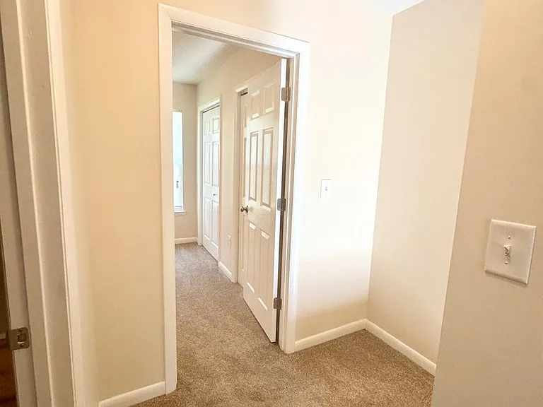 1100 Pine St #L — Photo 11