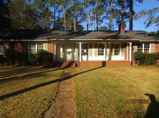 2012 W Lakeridge Dr, Albany, GA 31707