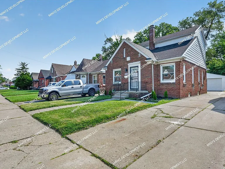 16836 Rutherford St — Photo 35