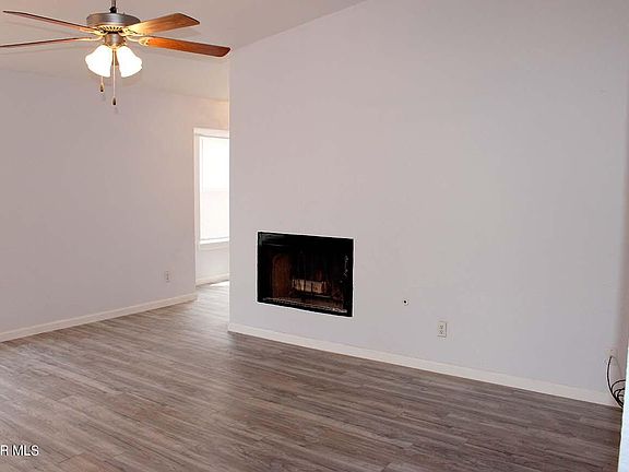 4th image of 7572 Plaza Taurina Dr
