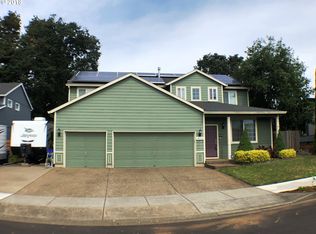 19313 Auburn Dr, Oregon City, OR 97045