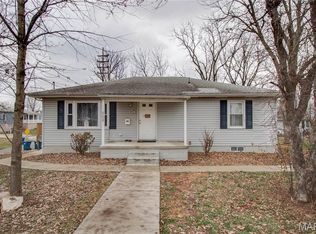 602 N Walnut St, Bethalto, IL 62010