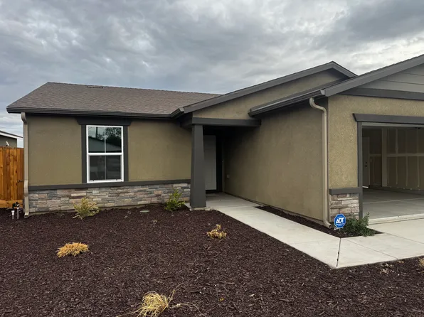 8215 Tydeman Dr, Bakersfield, CA