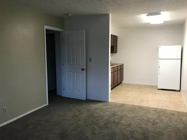 308 Anthony Dr APT A, Maryville, IL 62062