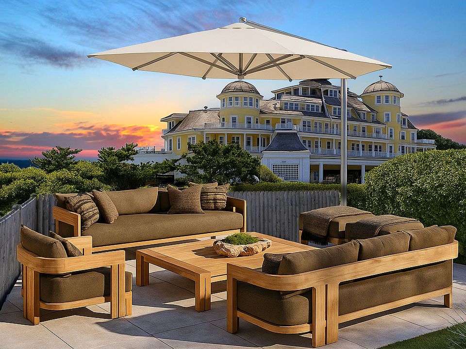 Beautiful outdoor Patio, Captures All The Activity Happening Right Around You.