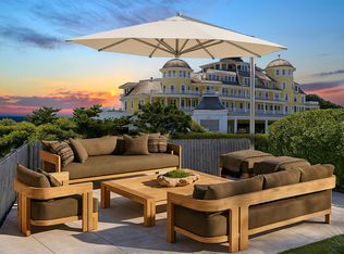 20 Westerly Rd, Westerly, RI 02891