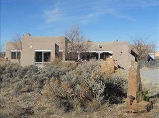 8 Codorniz Rd, El Prado, NM 87529