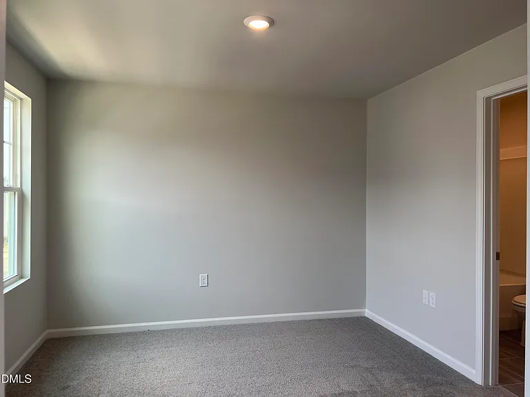 642 Gimari Dr — Photo 28