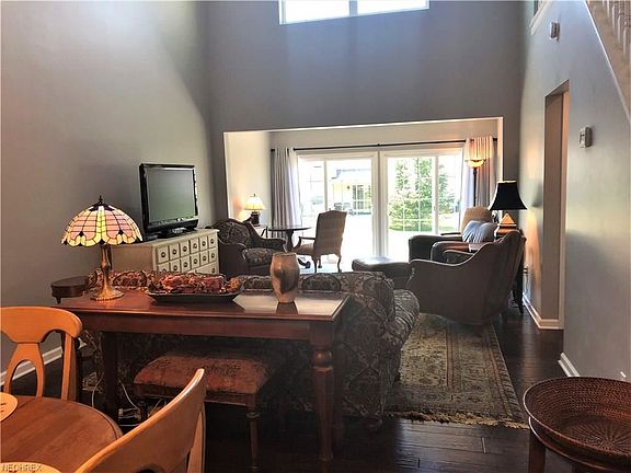 2nd image of 837 Wildberry Cir