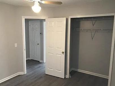 220 Lake Linden Dr — Photo 12