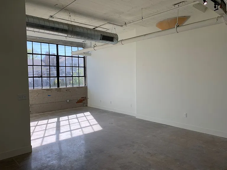 Kent Lofts — Photo 24