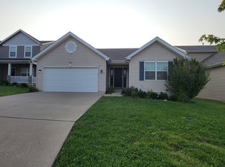 5207 Footpath Ct, Eureka, MO 63025