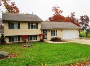 10347 405th Ave, Genoa City, WI 53128