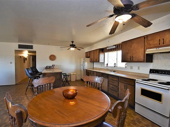 3rd image of 4685 S Avenue 35 E