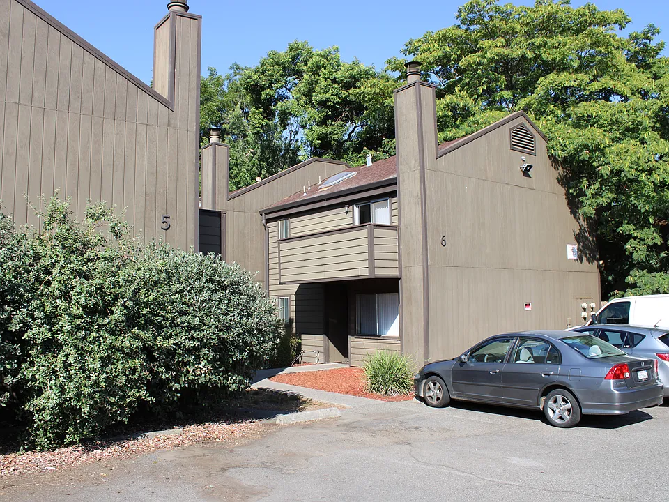 5B Klondike Ct