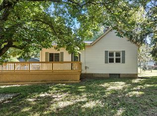 55 Bonham Rd, Cincinnati, OH 45215