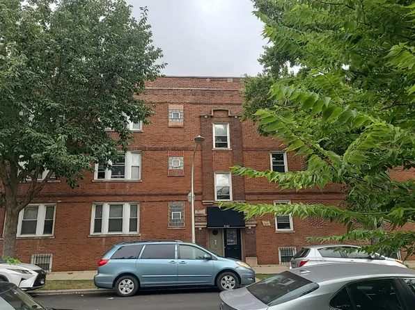3142 W Cullom Ave APT 2W, Chicago, IL 60618