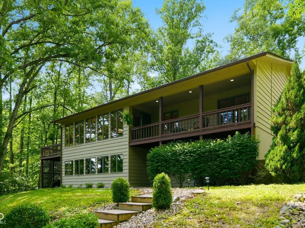 7215 Lion Dr, Nineveh, IN 46164