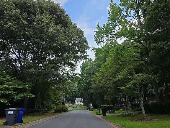 5th image of 2016 Greyfield Dr NW