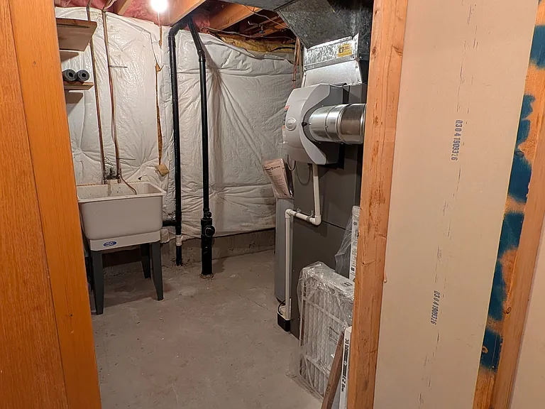 510 Emann Dr — Photo 22