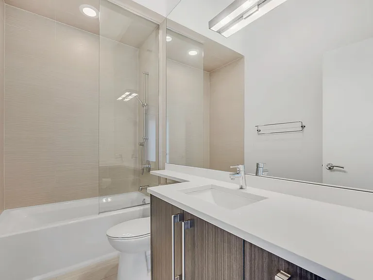 2353 N Seeley Ave #3S — Photo 12