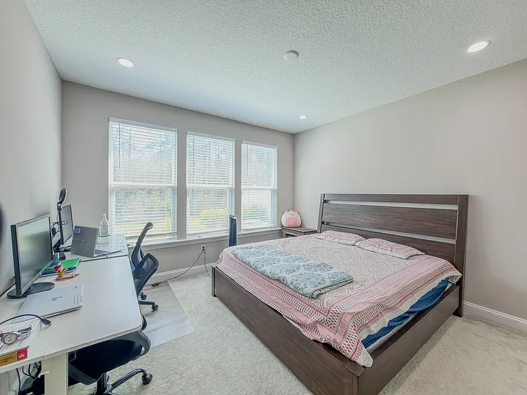 11368 Newtonian Blvd — Photo 23