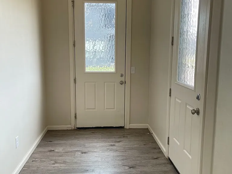 3325 Enclave Pl — Photo 2