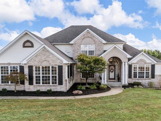 14 Warbler Ct, O'Fallon, MO 63366