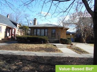 11611 S Bell Ave, Chicago, IL 60643
