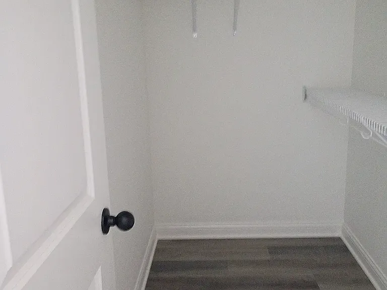 844 Ridgewood Dr #5 — Photo 8