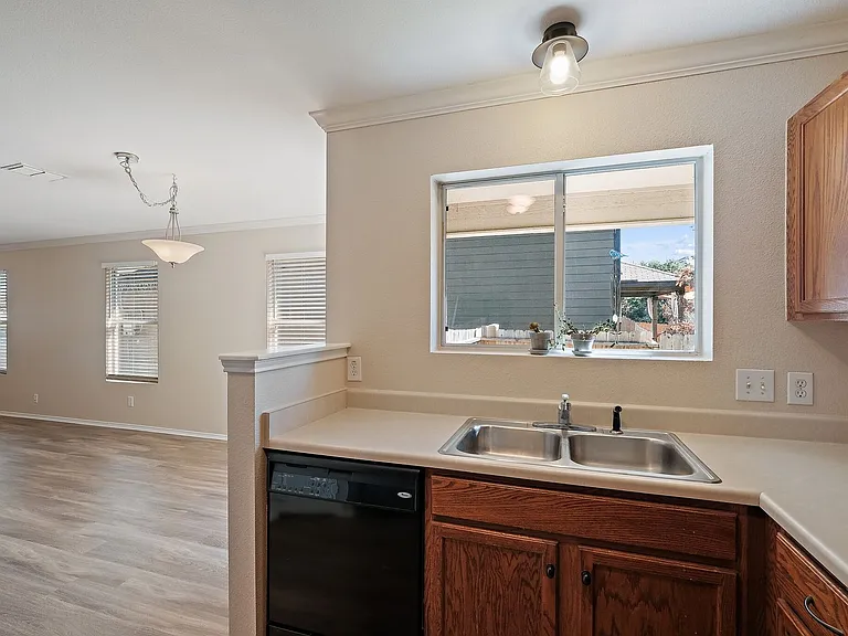 3538 Lantana Fls — Photo 11