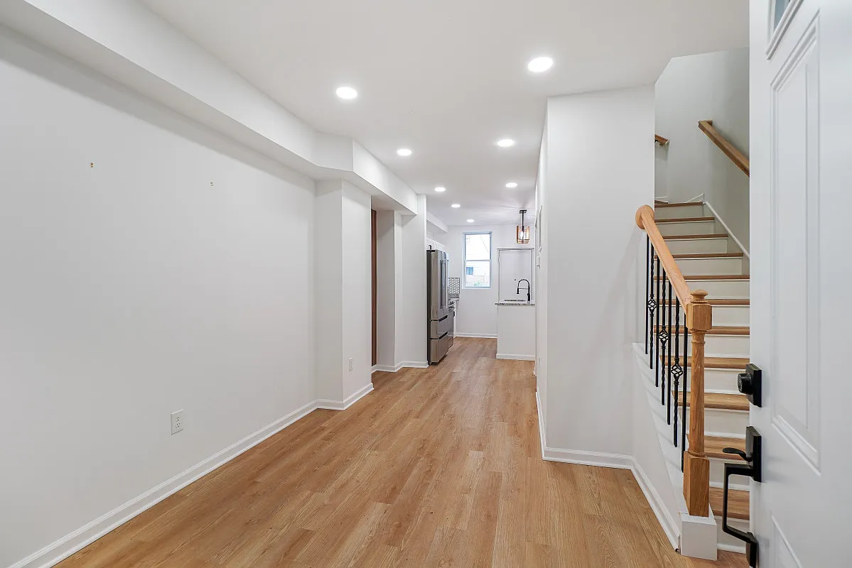 2 bed, 1260 sqft, $3,150 — Photo 3