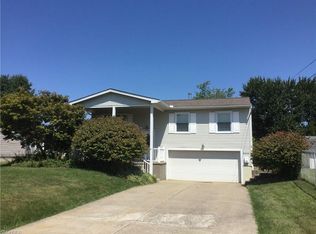 5330 Willowcrest Dr, Austintown, OH
