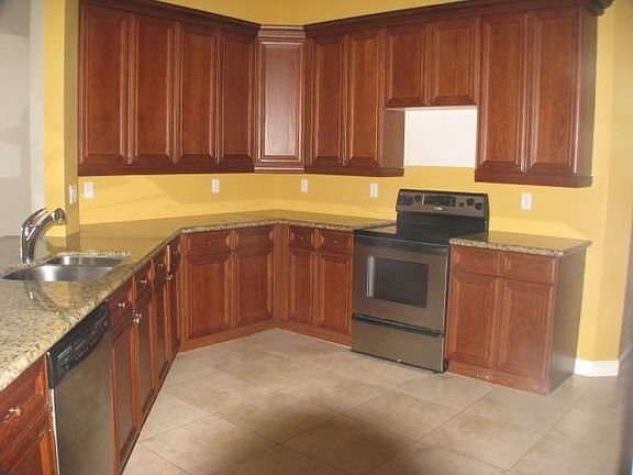 4th image of 356 NW Sheffield Cir