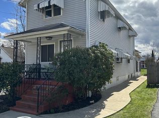 832 Murray St, Throop, PA 18512
